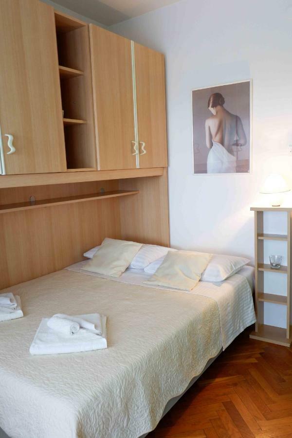 Apartment Ponos Krk Town Exterior foto